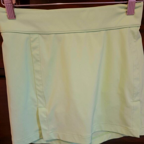 J. Lindberg polo and Amelie skirt - Picture 6 of 6